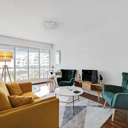 Cosy With Balcony -1bdr 2p- La Paris