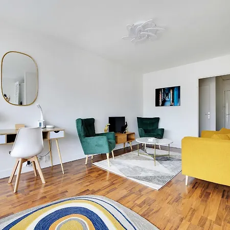 Cosy With Balcony -1bdr 2p- La Paris